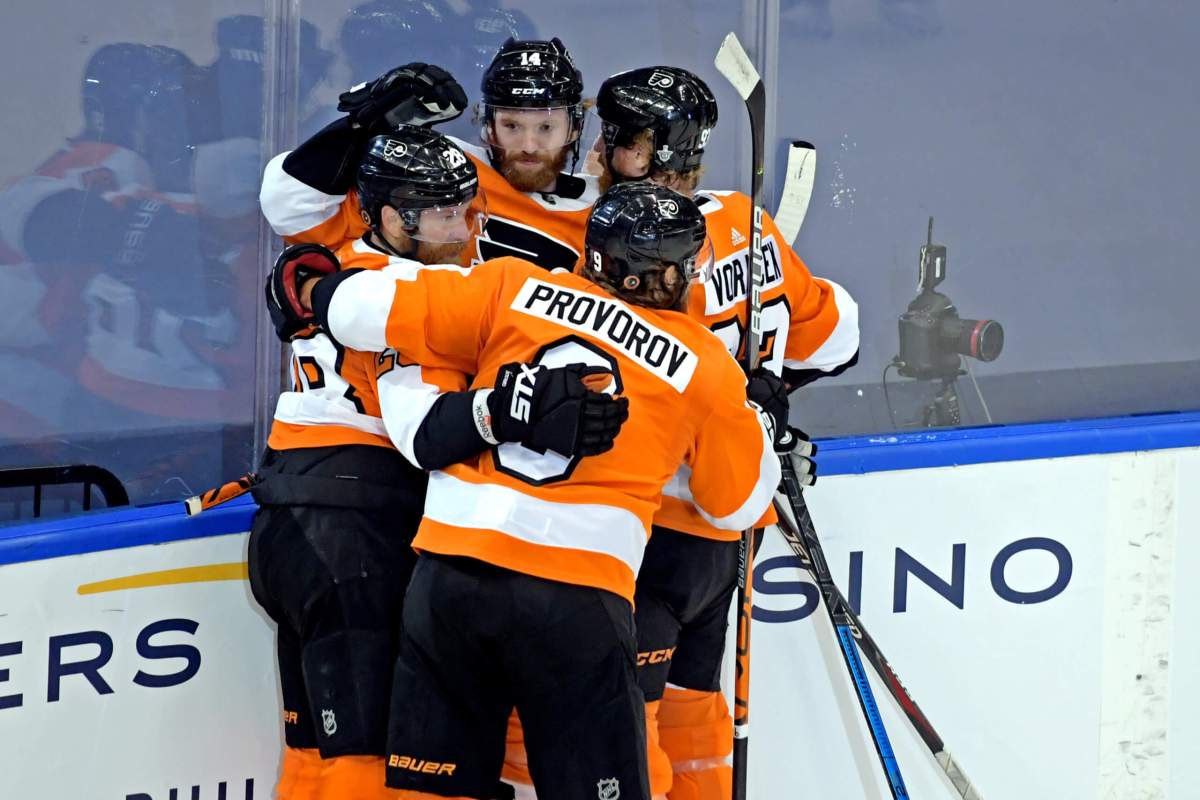 NHL: Stanley Cup Playoffs-New York Islanders at Philadelphia Flyers