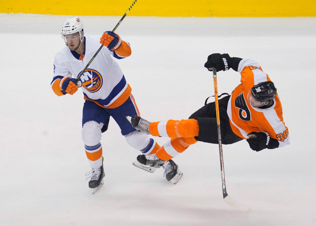 NHL: Stanley Cup Playoffs-New York Islanders at Philadelphia Flyers