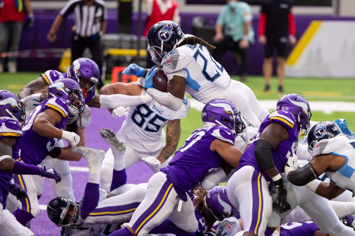 FILE PHOTO: NFL: Tennessee Titans at Minnesota Vikings