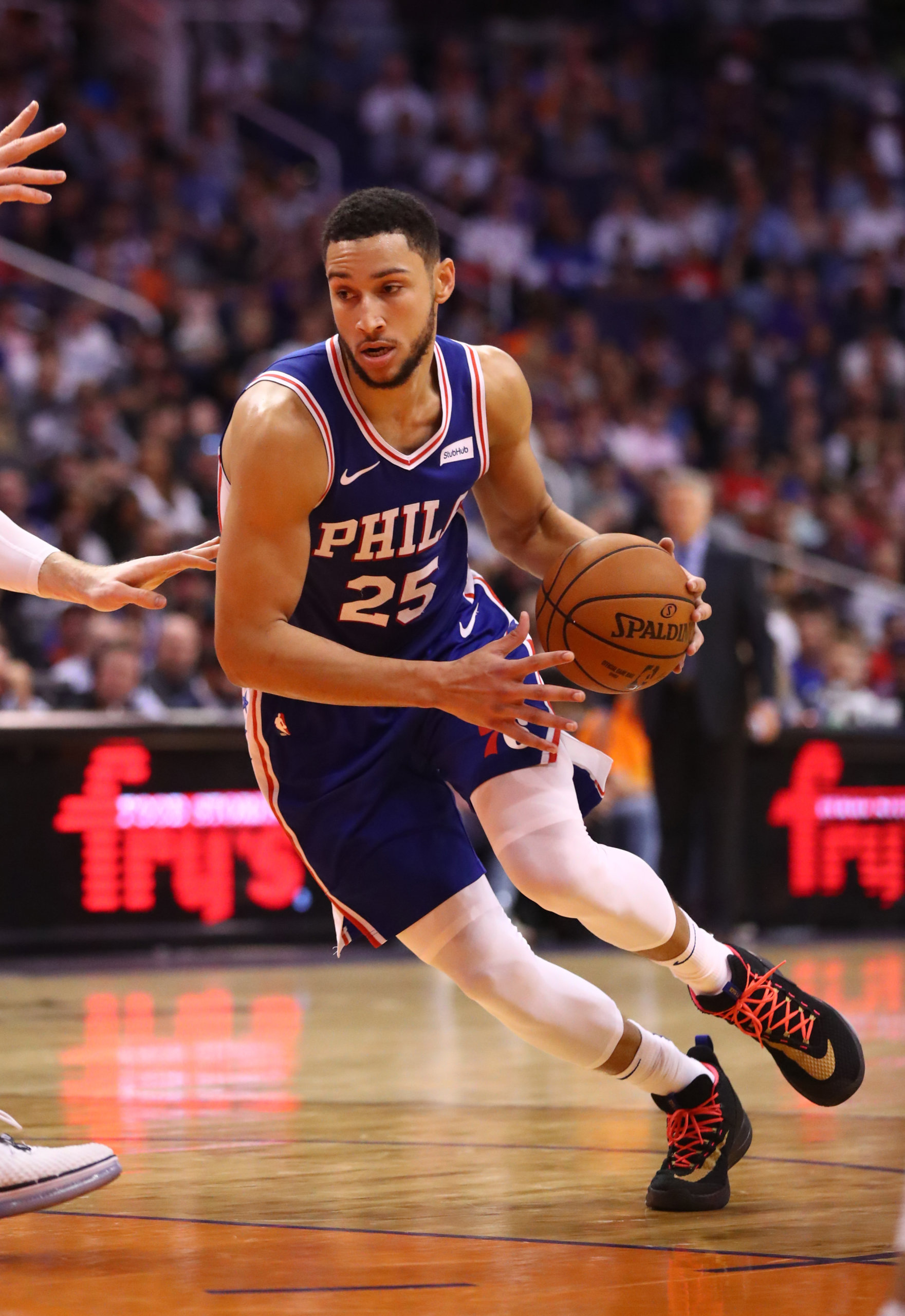 Sixers' Ben Simmons calls out alleged racial profiling at