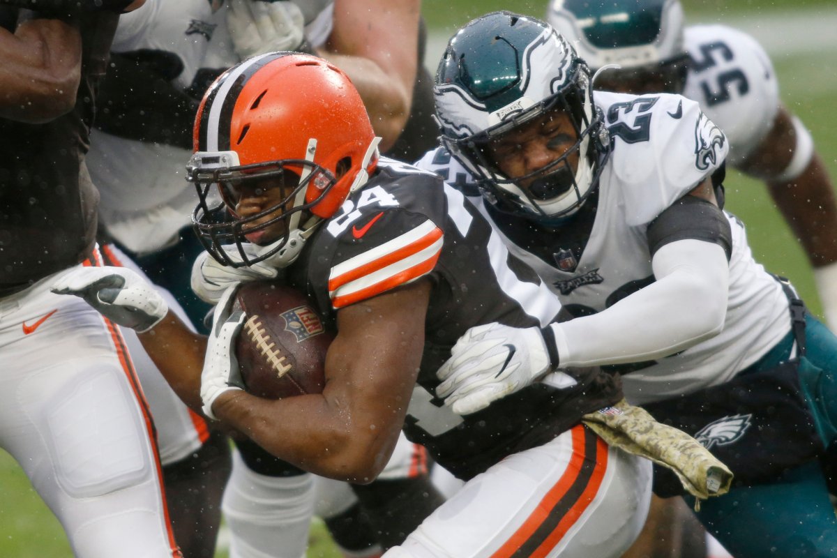 Nick Chubb Browns Eagles