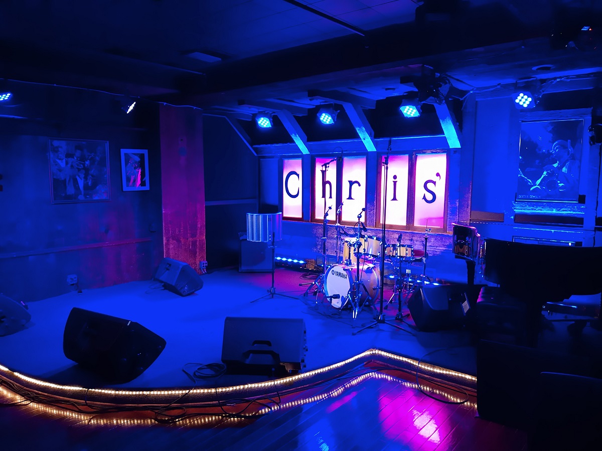 Chris-empty-stage-photo-1