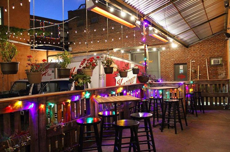 Philadelphia-Brewing-Company-Heated-Outdoor