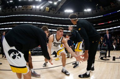 NCAA Basketball: Cincinnati at Iowa