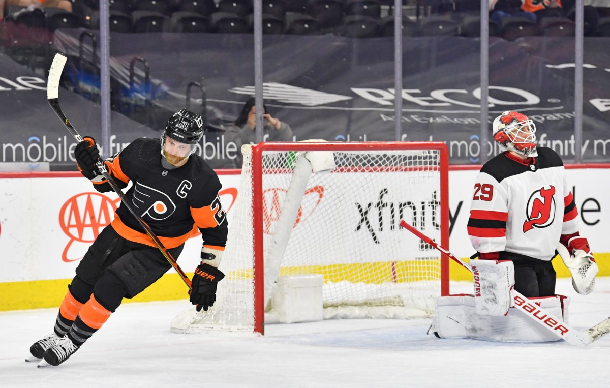 NHL: New Jersey Devils at Philadelphia Flyers