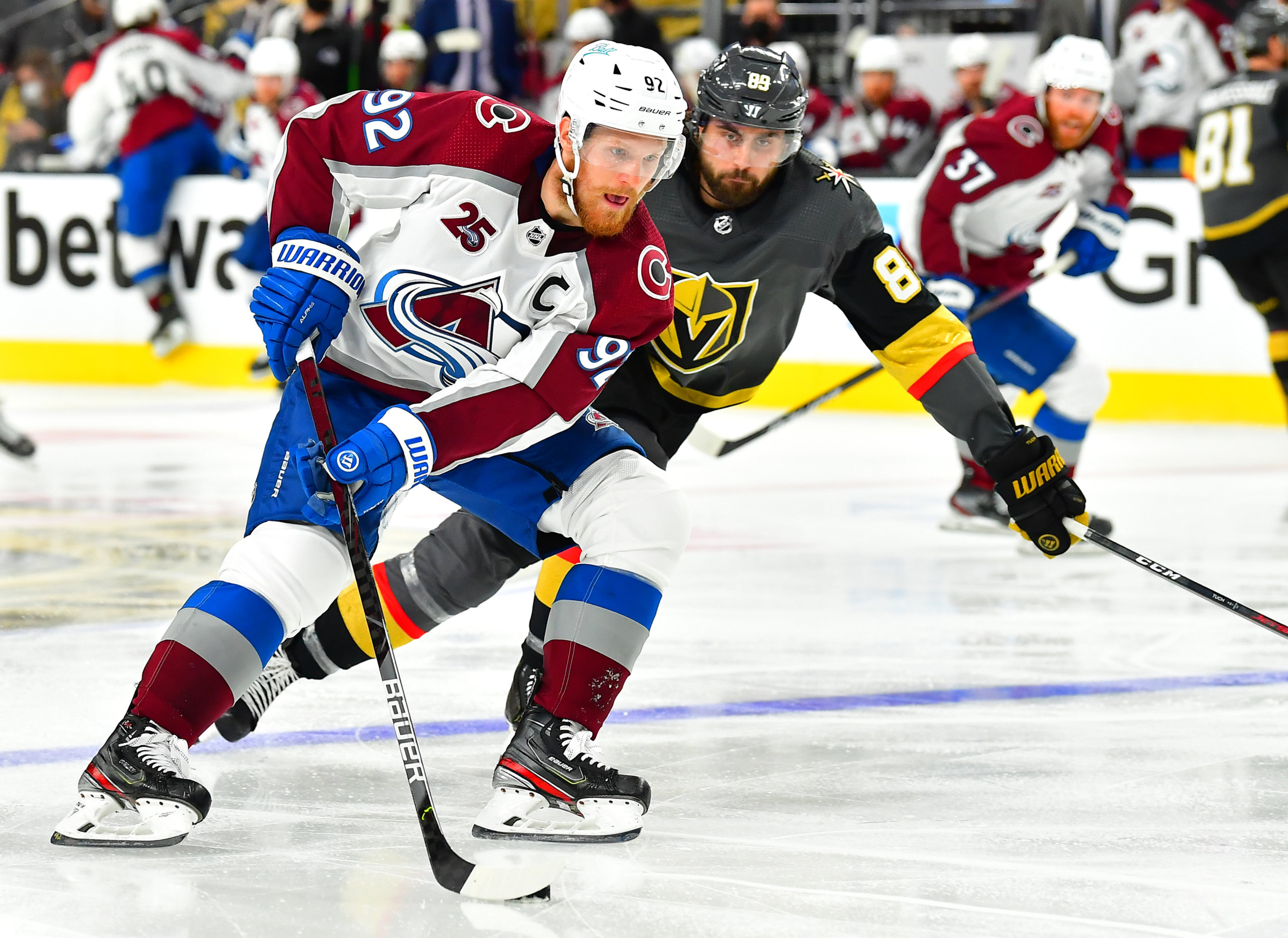 Jets bounce back to beat champion Avalanche in overtime