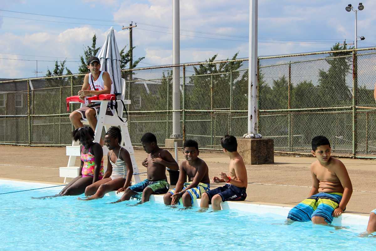 Pool 2