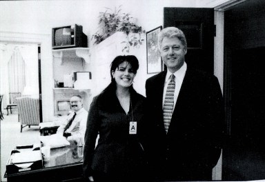 Monica Lewinsky meets with President Clinton