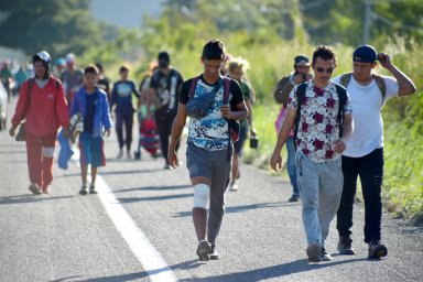 Migrant caravan heading to Mexico City