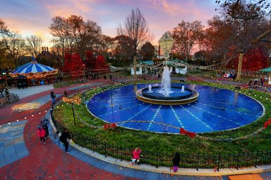 Electrical-Spectacle-in-Franklin-Square_JeffFusco-3