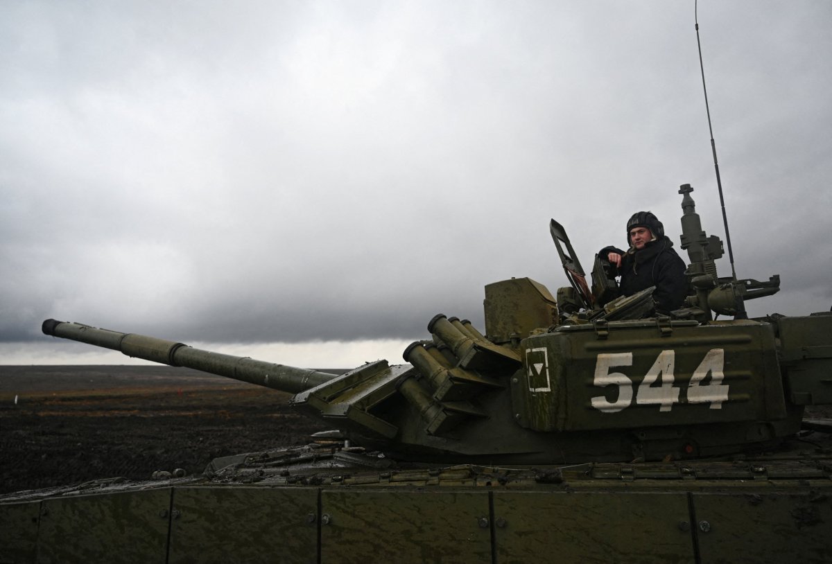 Russian service members hold drills in the Rostov region