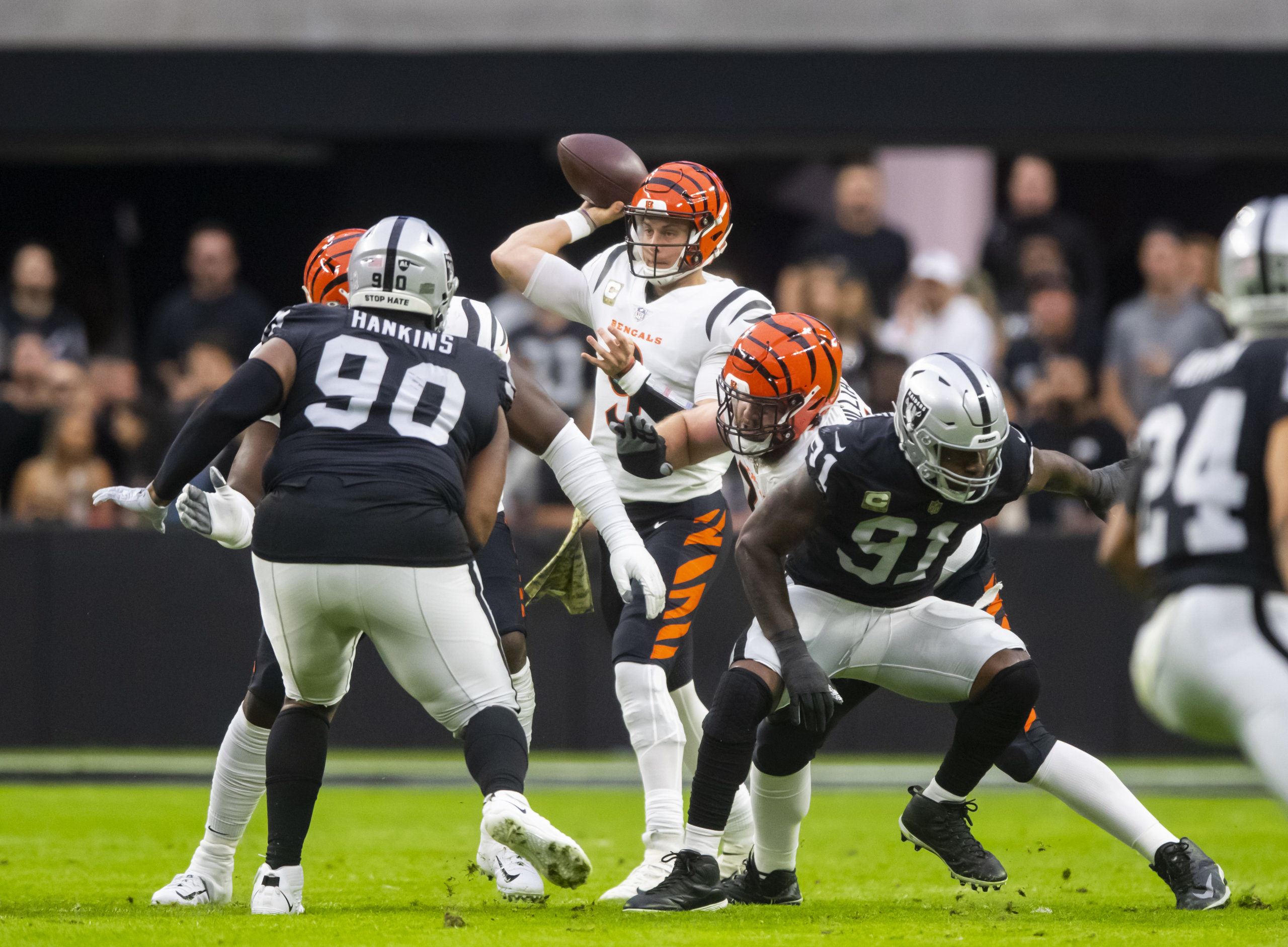 Tale of the Tape: Joe Burrow vs. Jalen Hurts