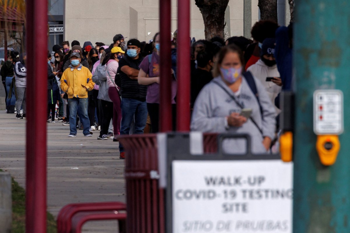 Long lines for testing for COVID-19 continue in California