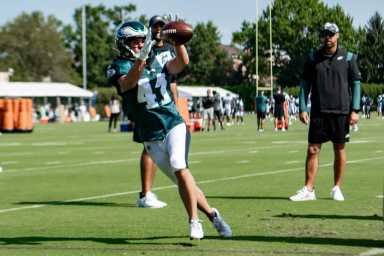 dga22080230_Eagles_Camp_