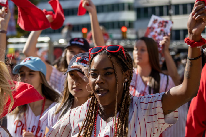 Fans clog streets to celebrate Phillies title – Delco Times