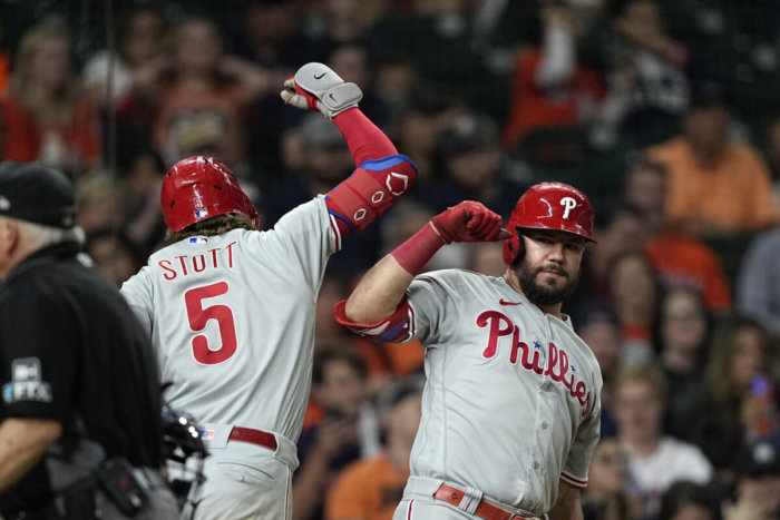 Bryce Harper slugs 2 more homers as Phillies pound Braves 10-2 in Game 3 of  NL Division Series - WHYY