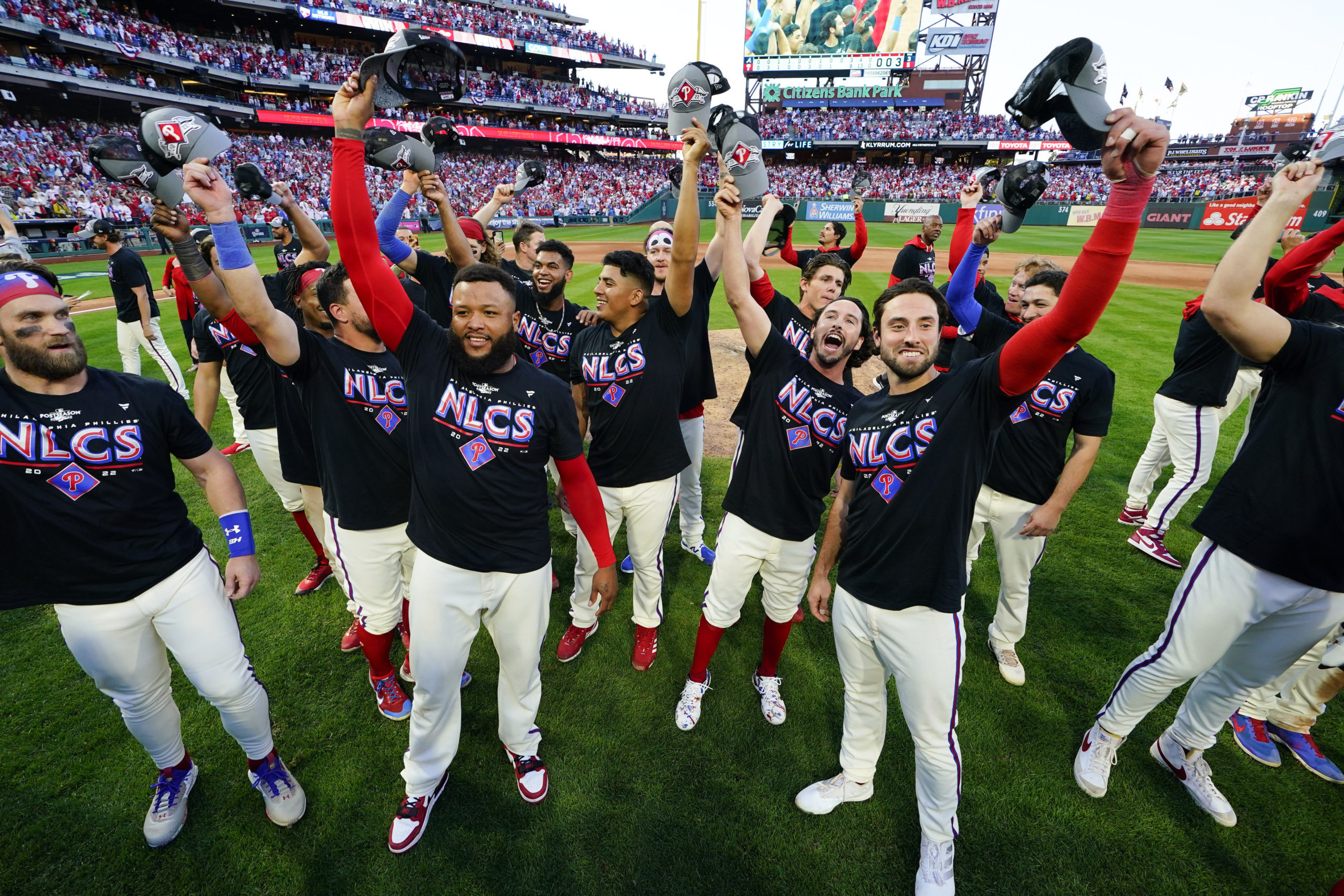 WATCH: Phillies celebrate first trip to World Series since 2009