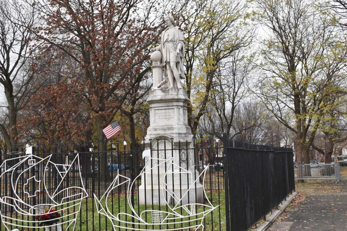 Columbus statue