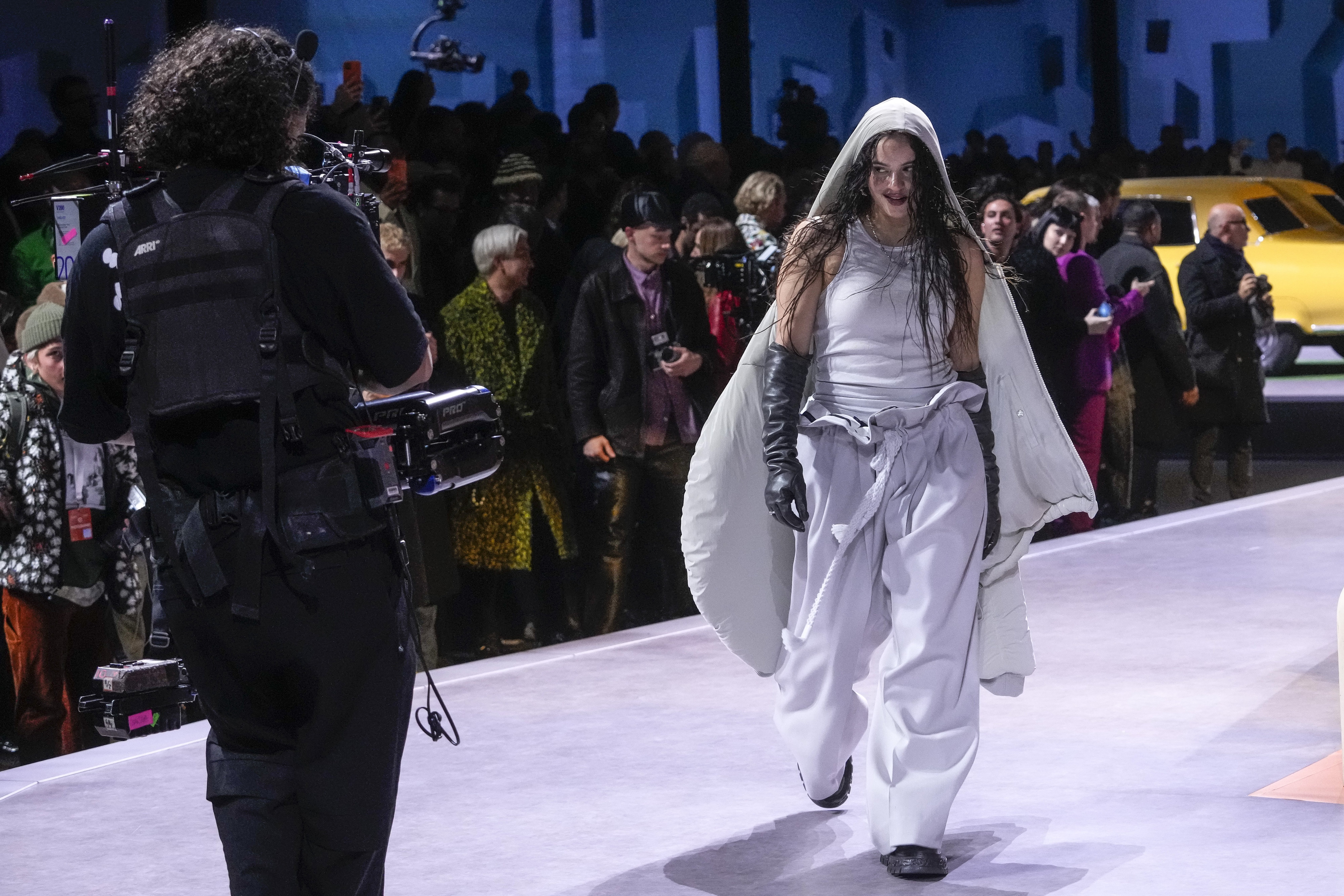 5 Key Takeaways From Louis Vuitton Men's Fall-Winter 2021 Show