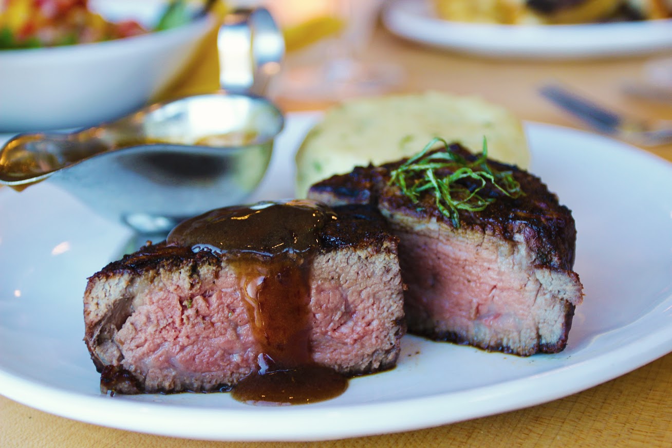 Founding Fathers Bensalem aims to be a fun, affordable steakhouse ...