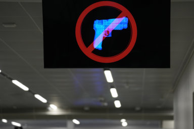 guns airport