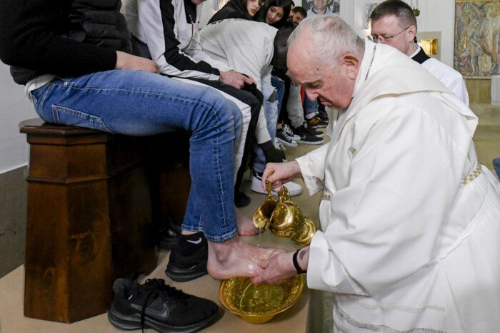 Pope Francis washes the feet of the inmates of Rome's penitentiary of Casal del Marmo
