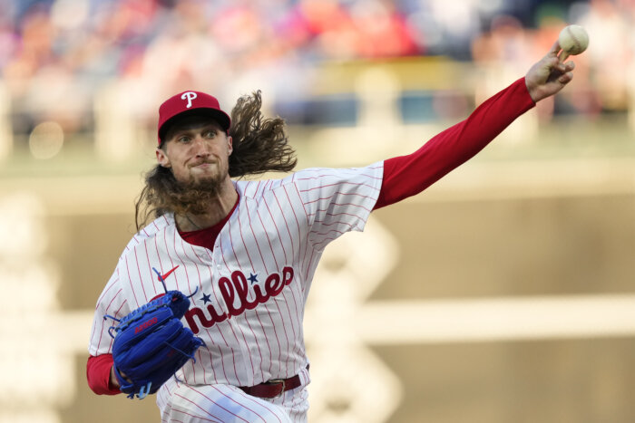 PHILADELPHIA, PA - APRIL 10: Miami Marlins starting pitcher Devin