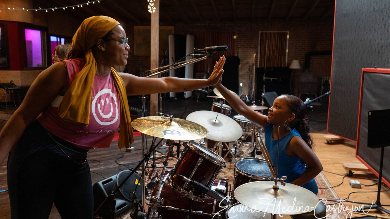 Local music nonprofit Girls Rock Philly needs a fundraising boost to keep  afloat – Metro Philadelphia