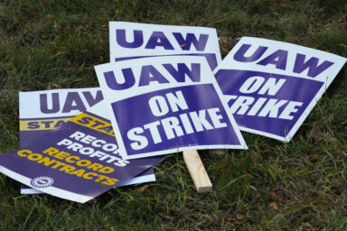 UAW strike GM