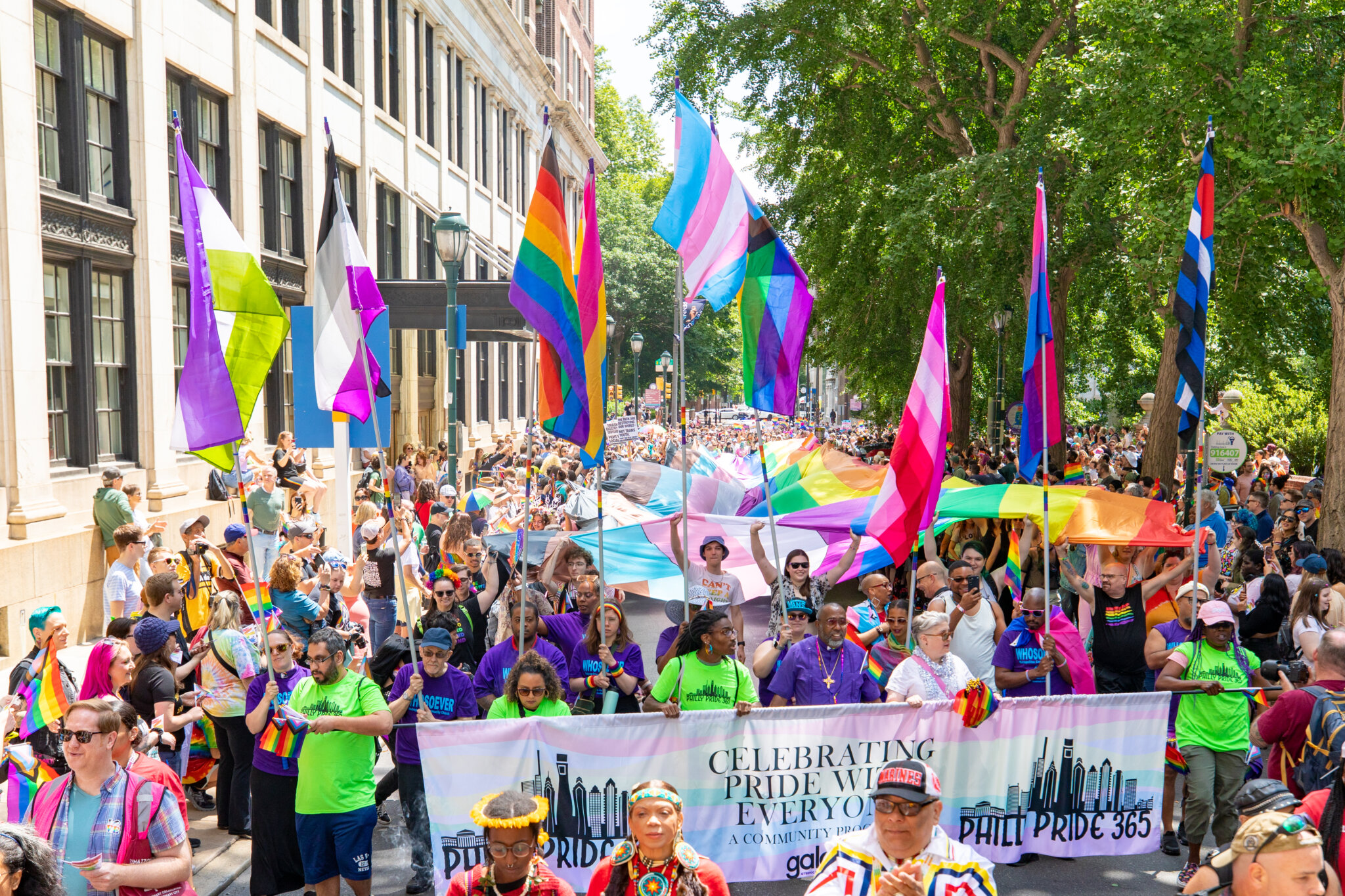 Philadelphia OURfest celebrates National Coming Out Day with parade