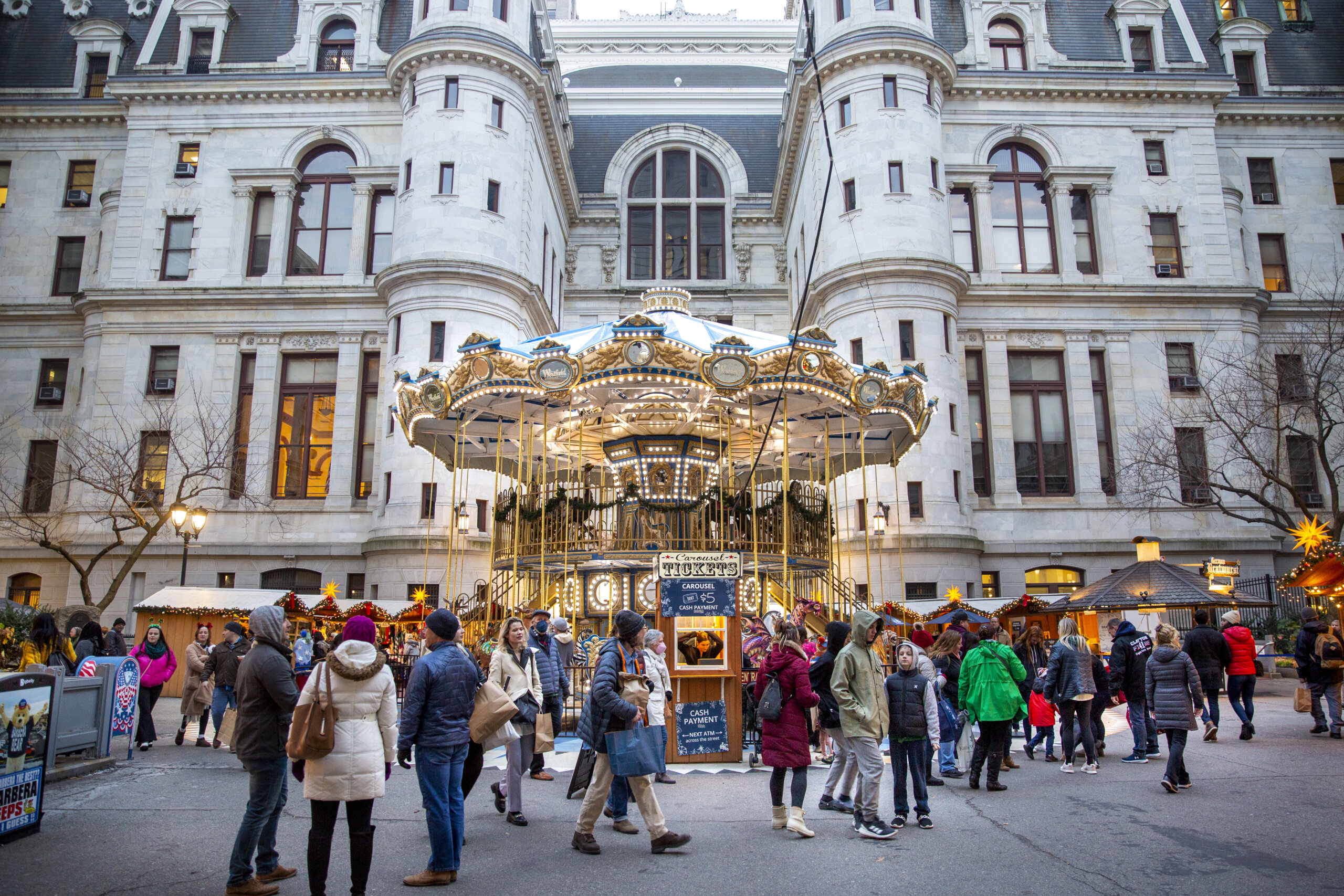 Guess shop westfield carousel