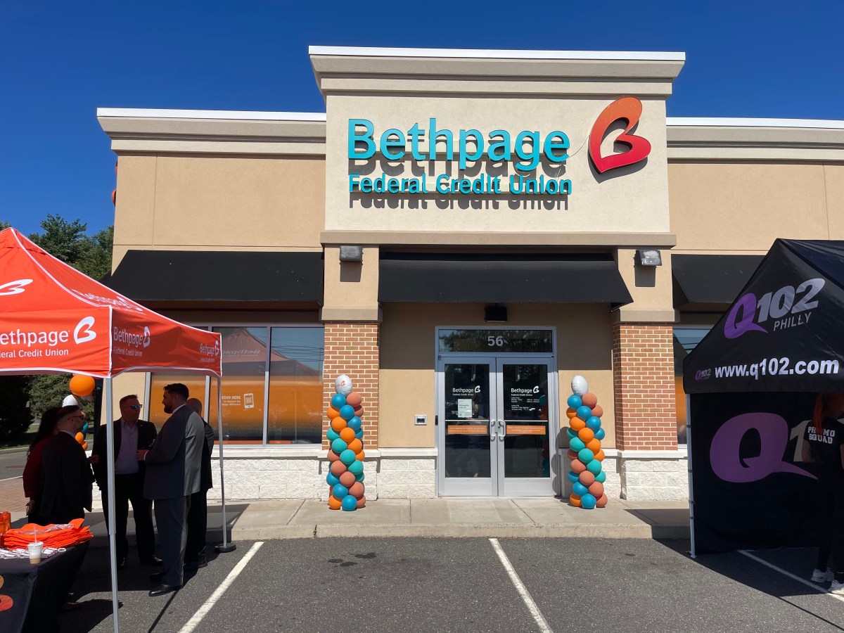 Bethpage Federal Credit Union looks to serve its new community with ...