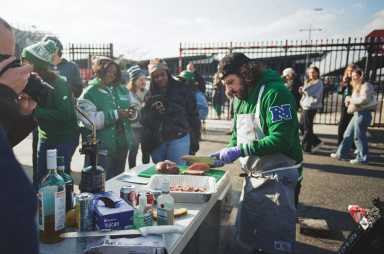 eagles tailgate