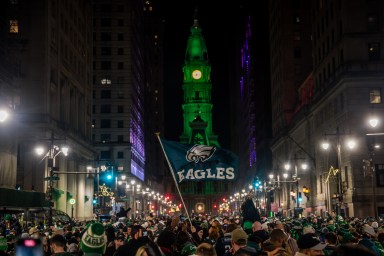 Super Bowl Philly light pole