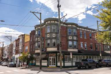 Famous 4th Street Delicatessen