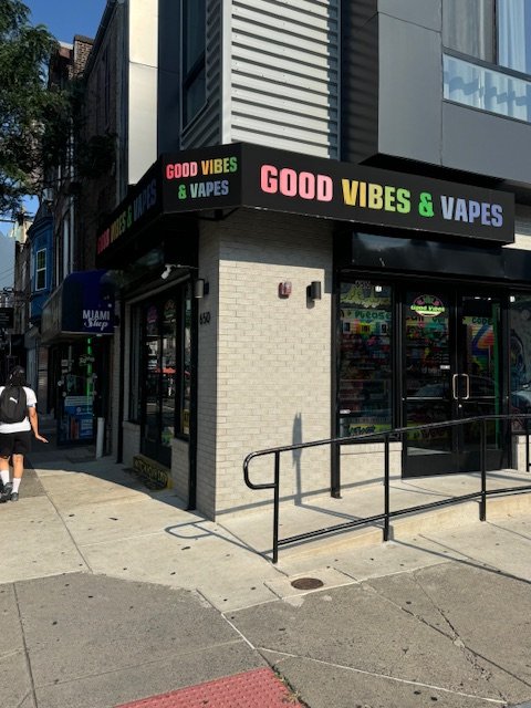 smoke shop 